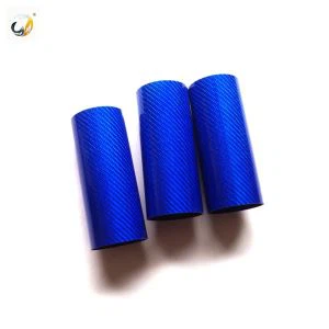 Barevné lesklé trubky z uhlíkových vláken se 3K tělem